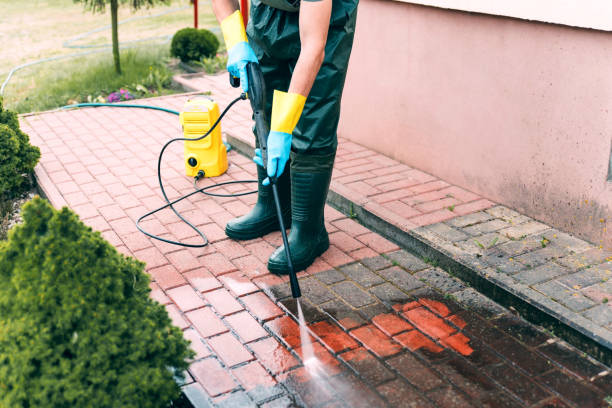 Why Choose Our Certified Pressure Washing Experts for Your Project Needs in East Quincy, CA?
